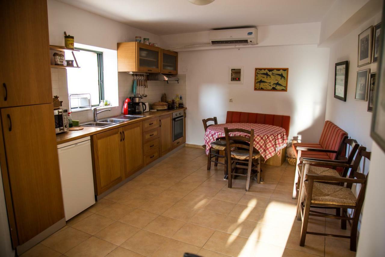 Vrondos Apartments Faneromeni  Eksteriør bilde